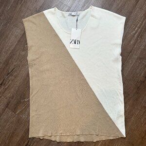 Zara Cream and Tan Crew Neck Sweater